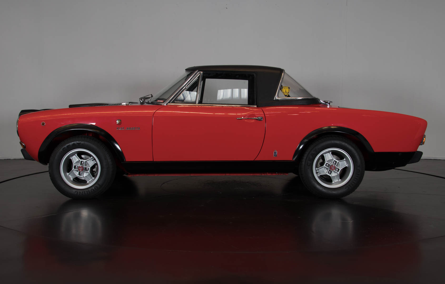 1975 Fiat Abarth 124 9