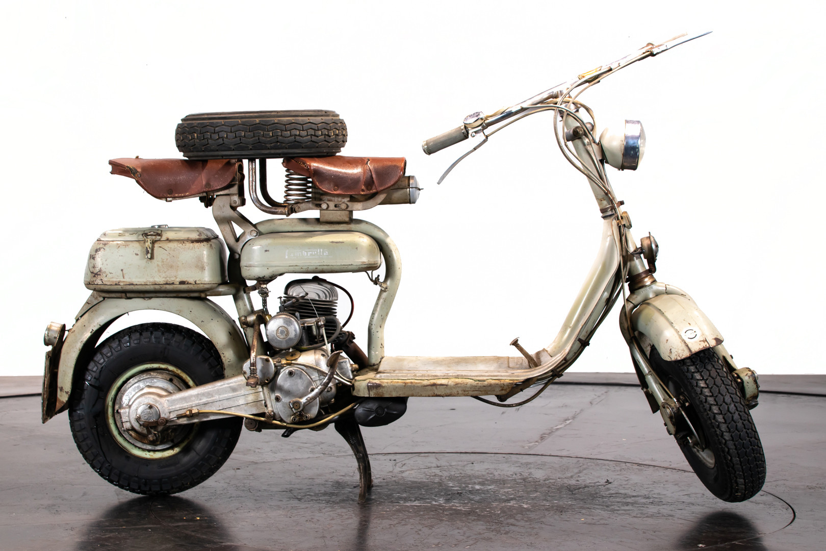 1953 INNOCENTI LAMBRETTA 125 1