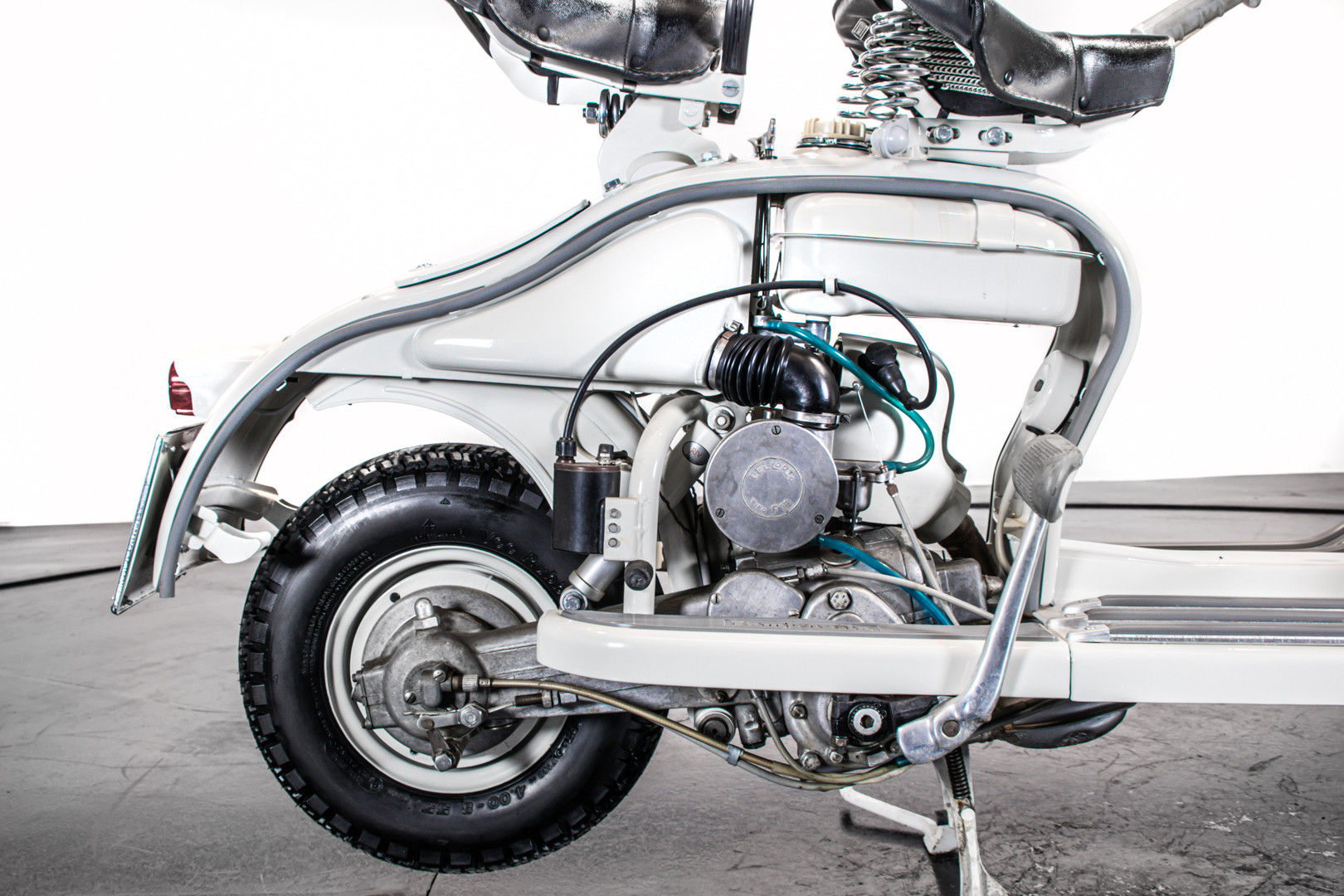 1957 Innocenti Lambretta 150 D 20