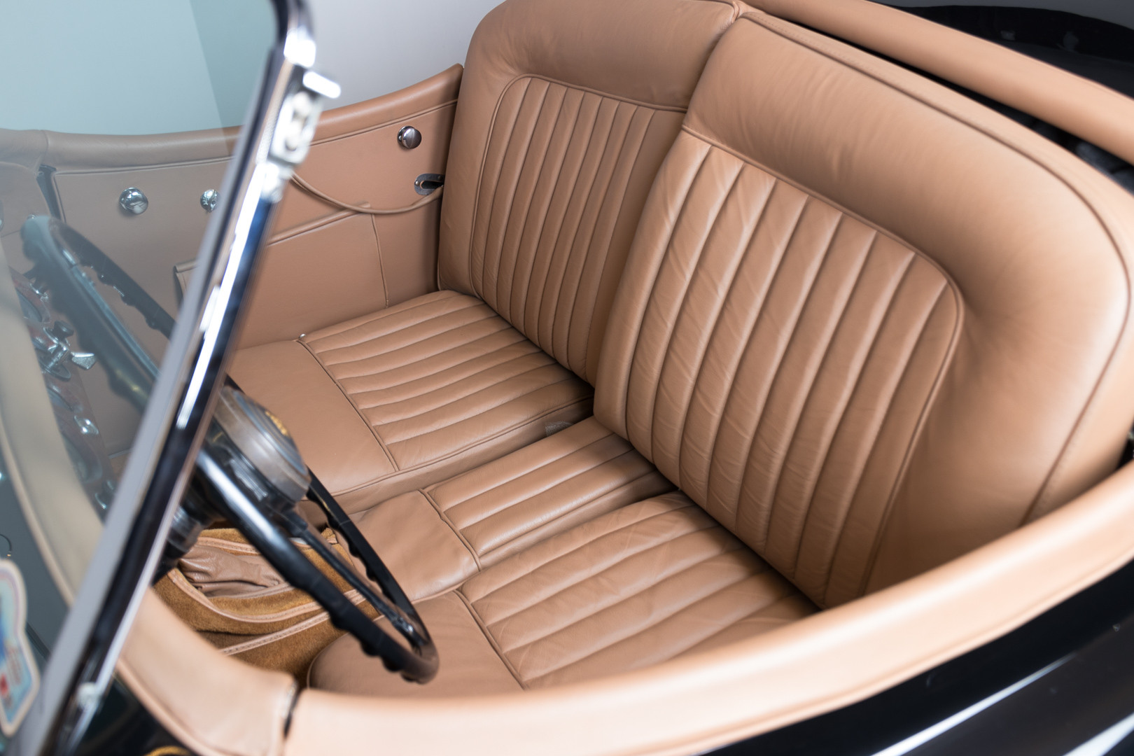 1955 Jaguar XK140 Roadster OTS 8