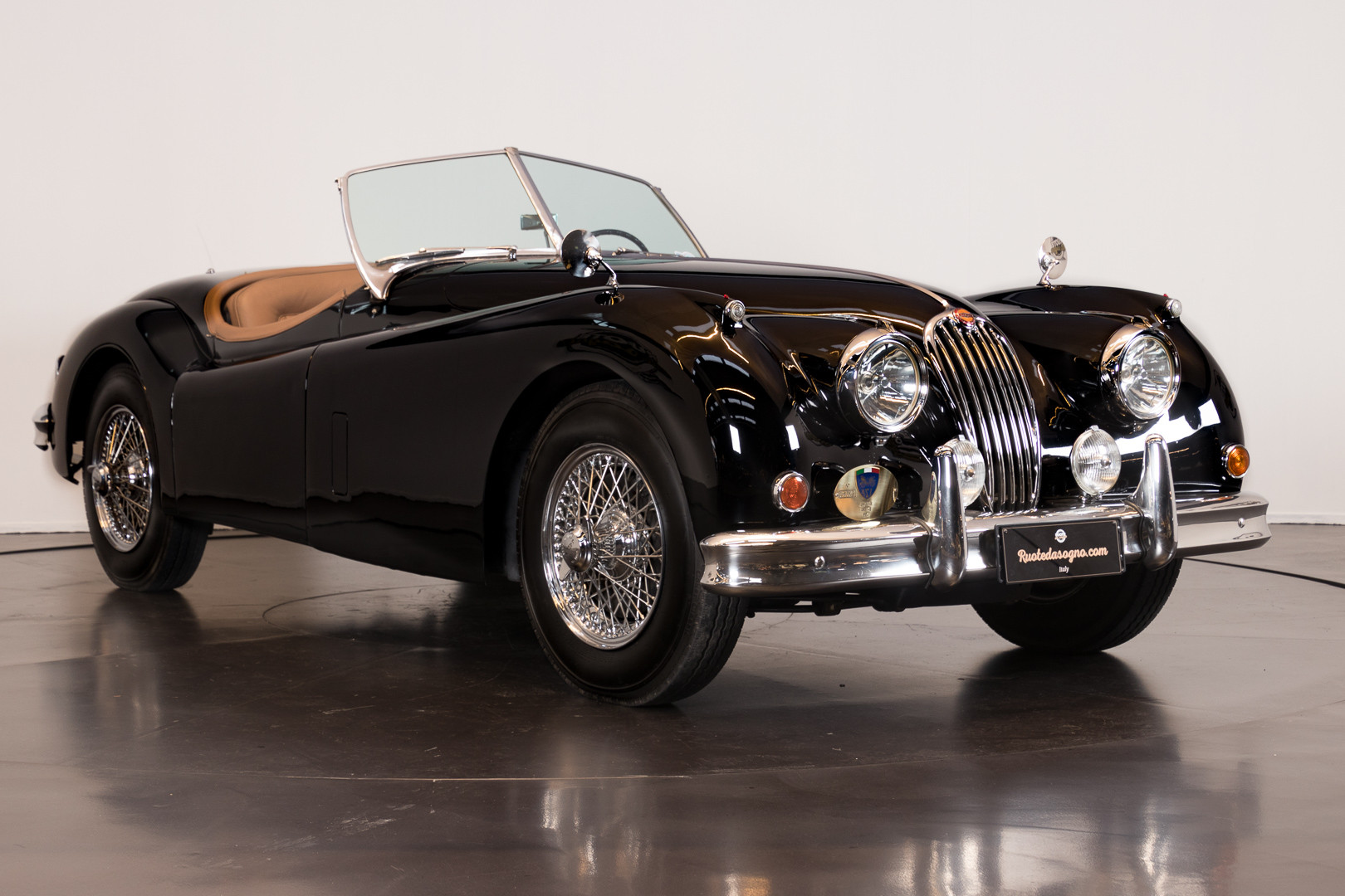 1955 Jaguar XK140 Roadster OTS 2