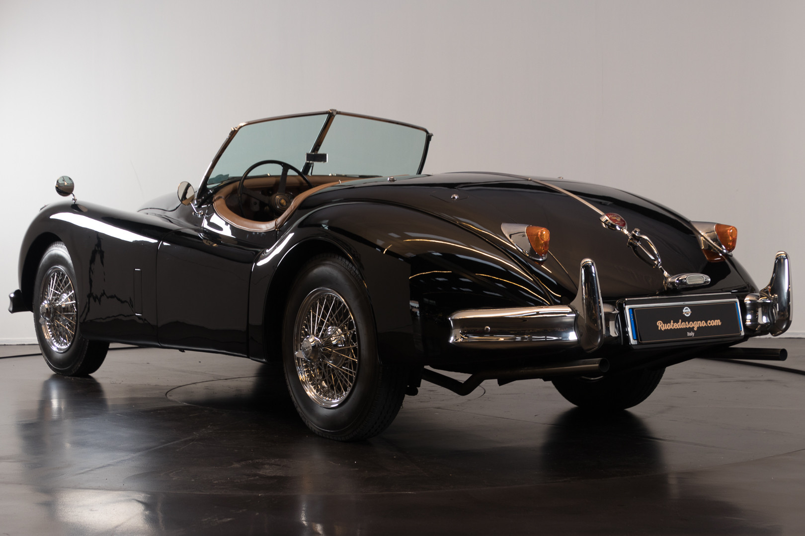 1955 Jaguar XK140 Roadster OTS 6