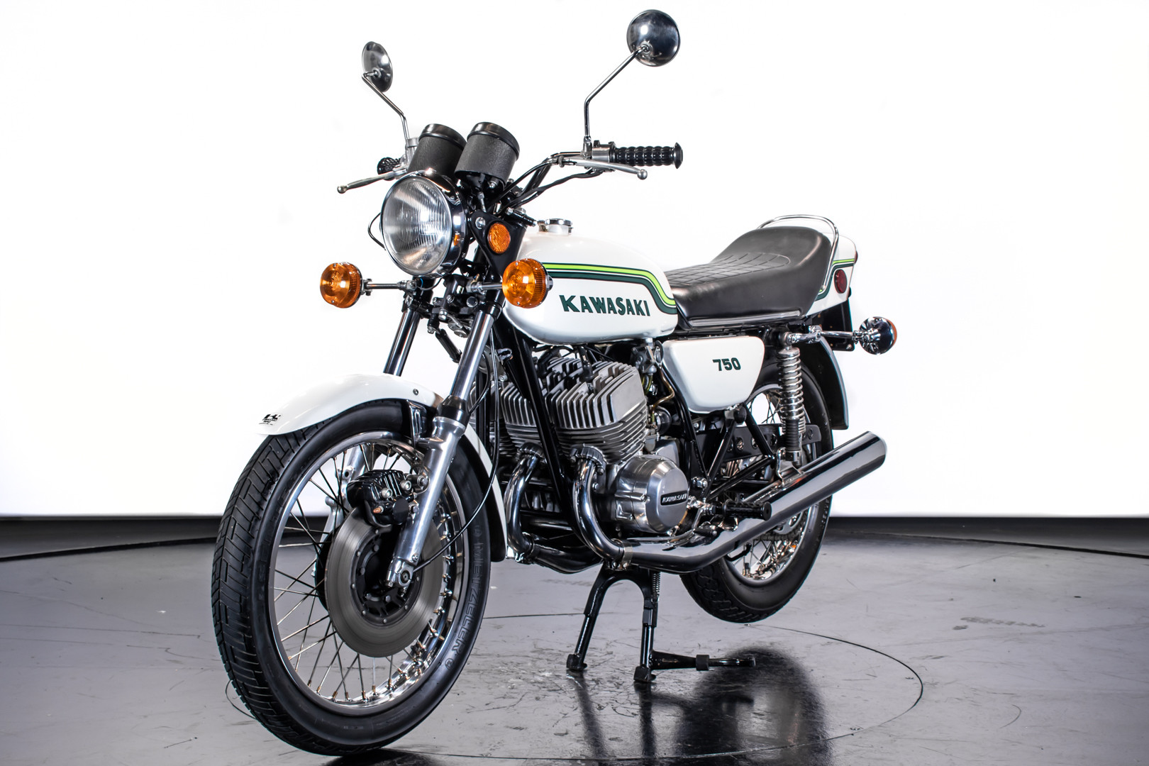 1972 Kawasaki 750 2