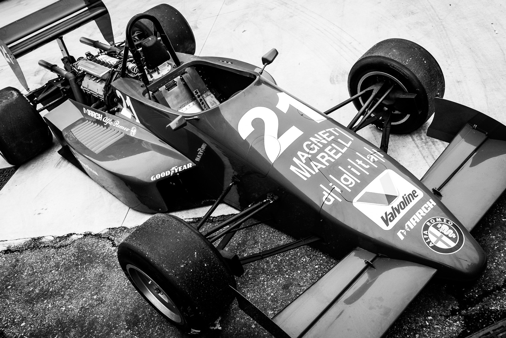 1985 March F3000 85B-16 54