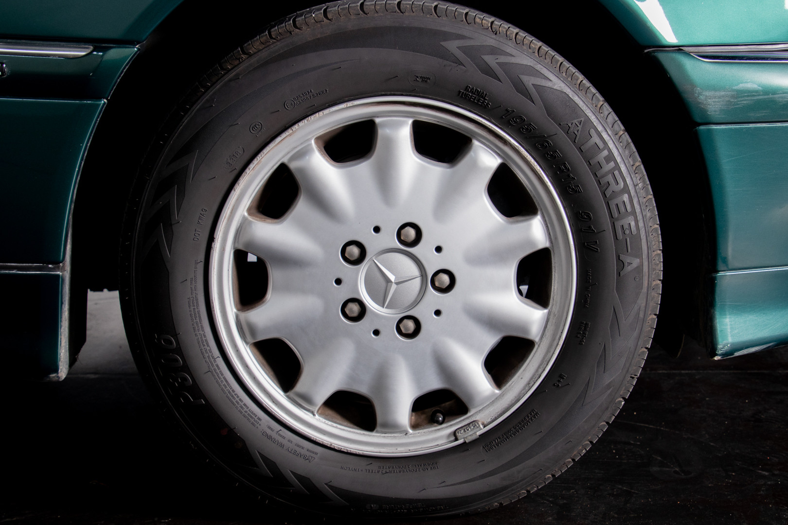 1998 Mercedes-Benz C240 SW 9