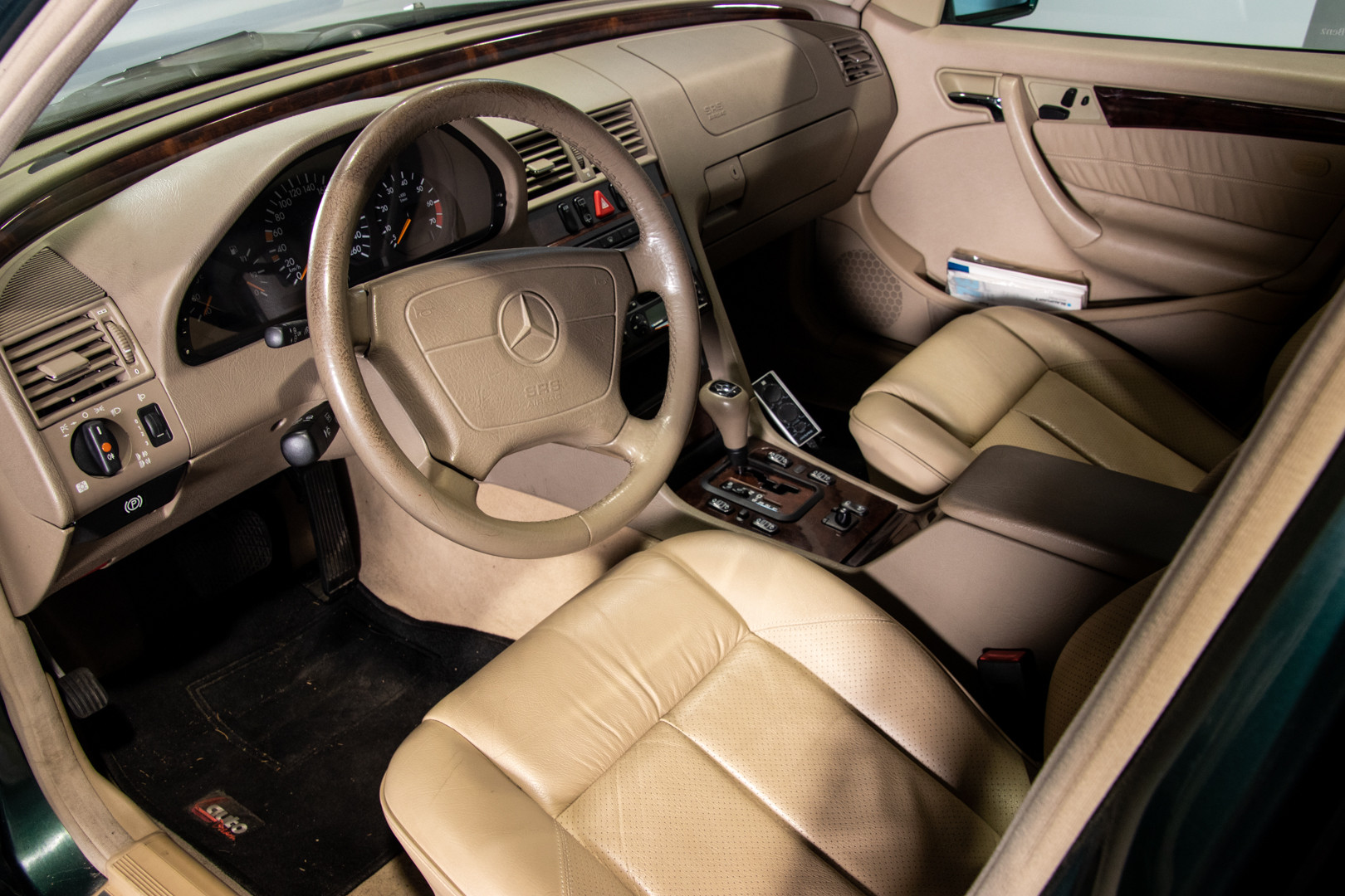 1998 Mercedes-Benz C240 SW 15