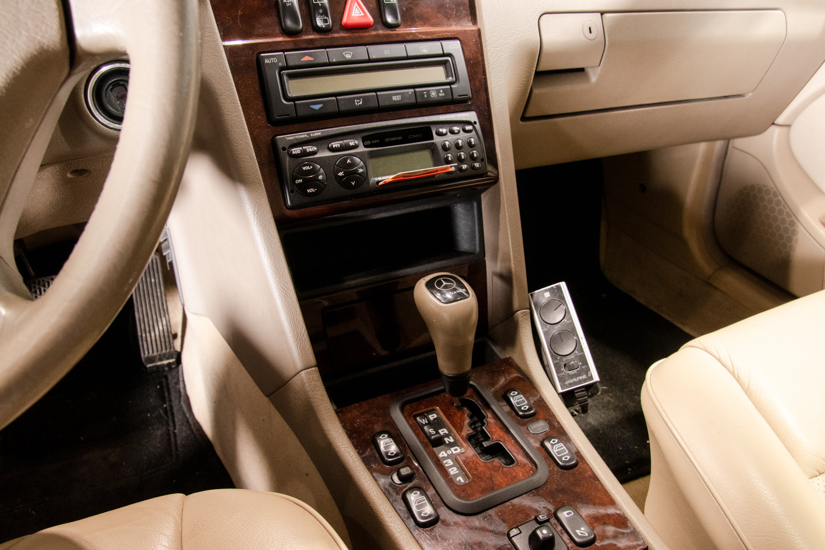 1998 Mercedes-Benz C240 SW 29