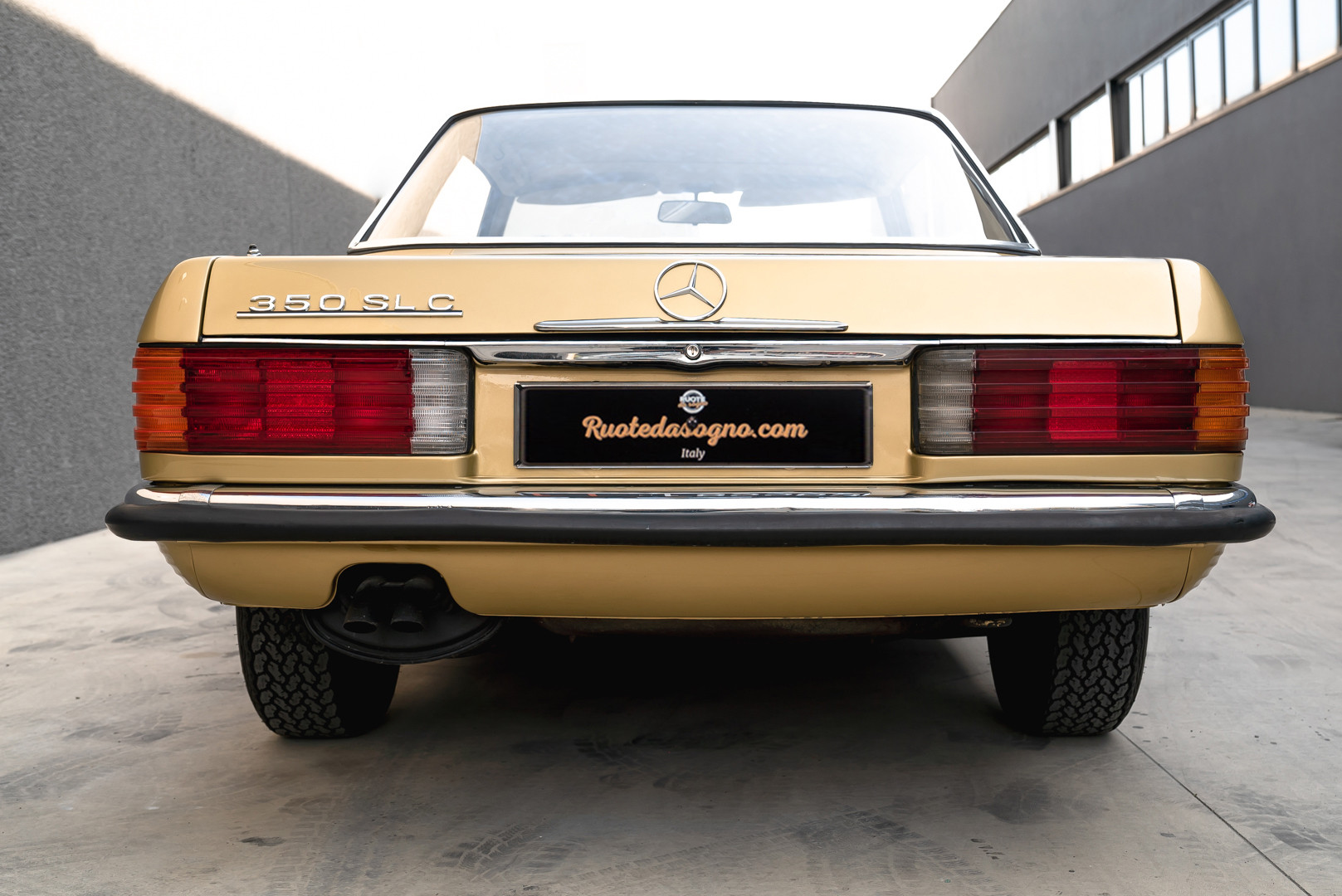 1972 Mercedes-Benz 350 SLC 5