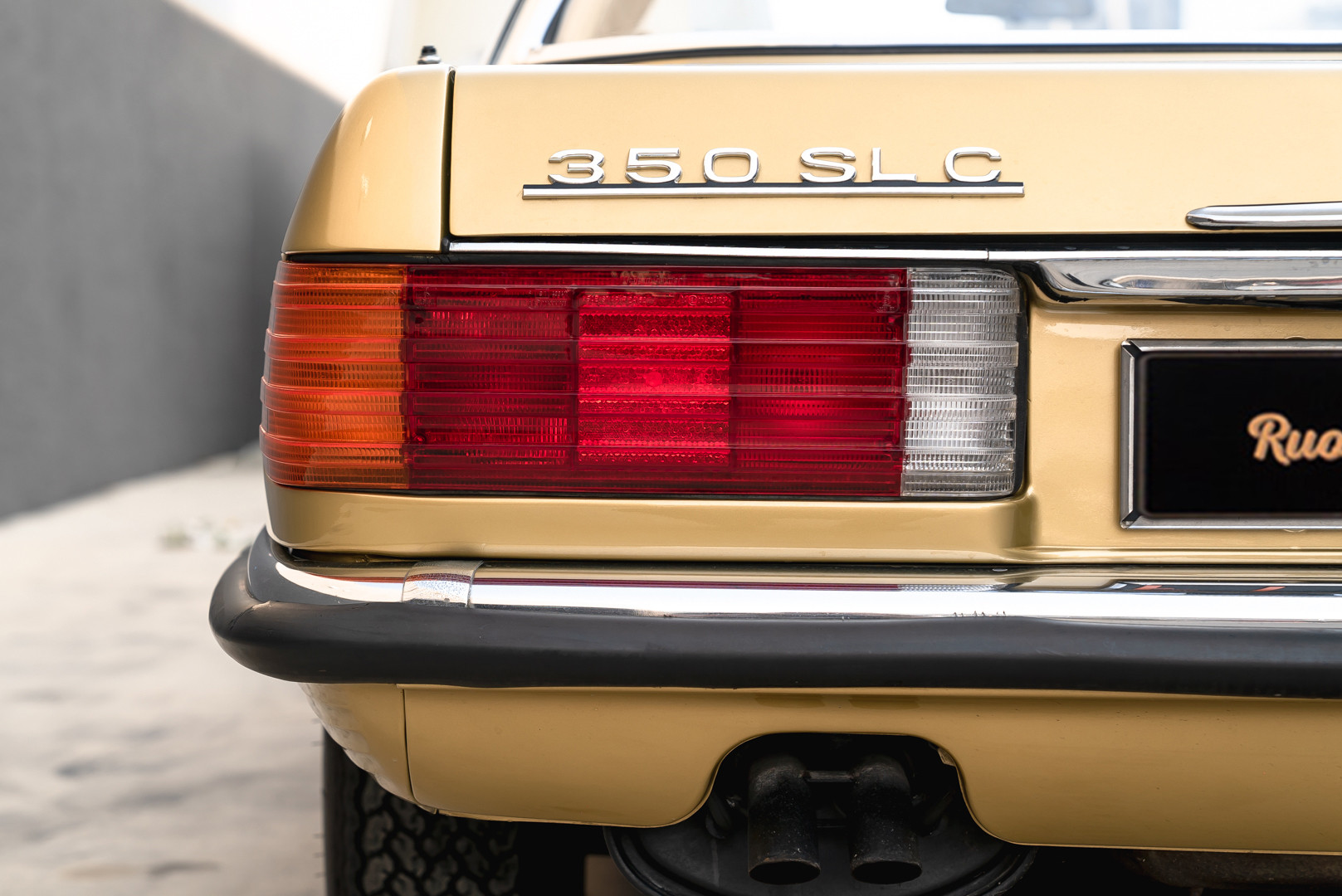 1972 Mercedes-Benz 350 SLC 11