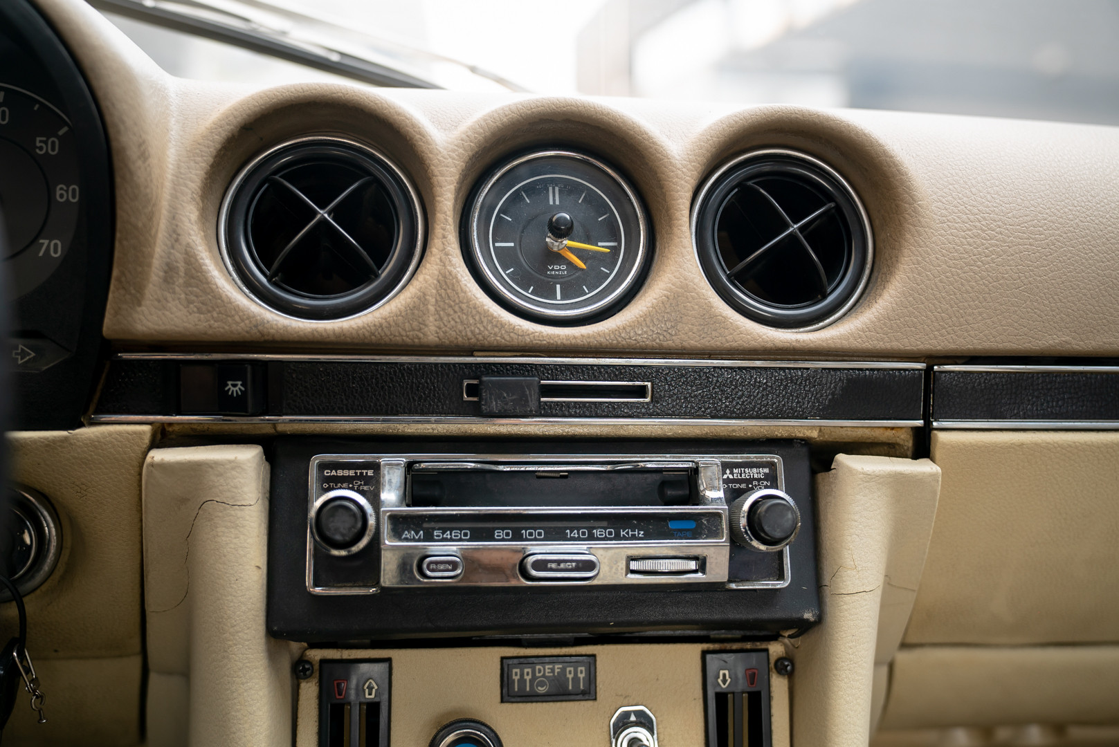 1972 Mercedes-Benz 350 SLC 33