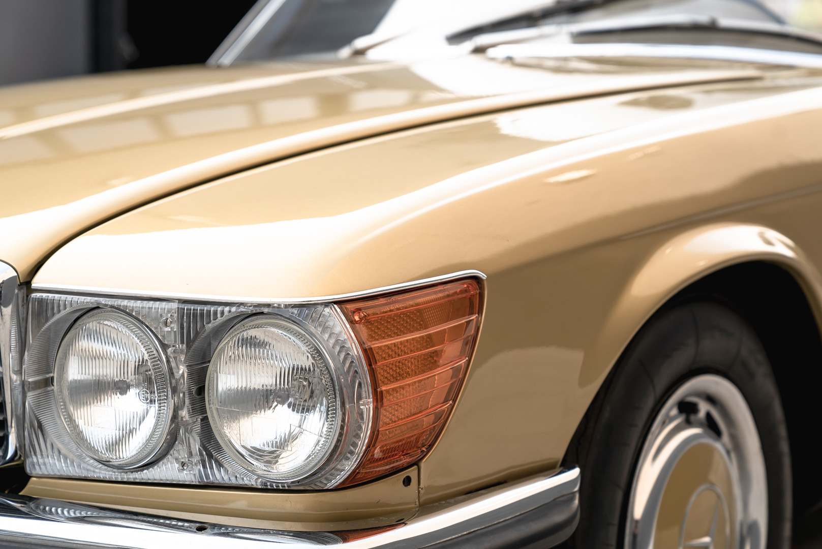 1972 Mercedes-Benz 350 SLC 9