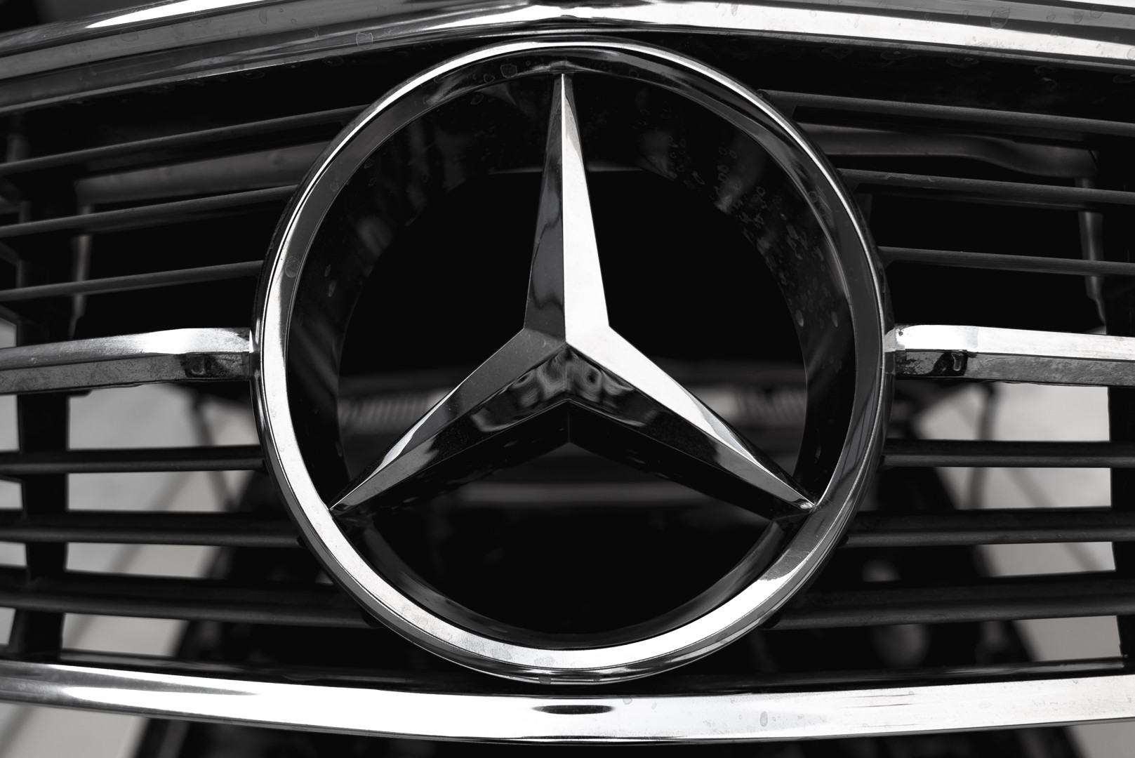 1972 Mercedes-Benz 350 SLC 13