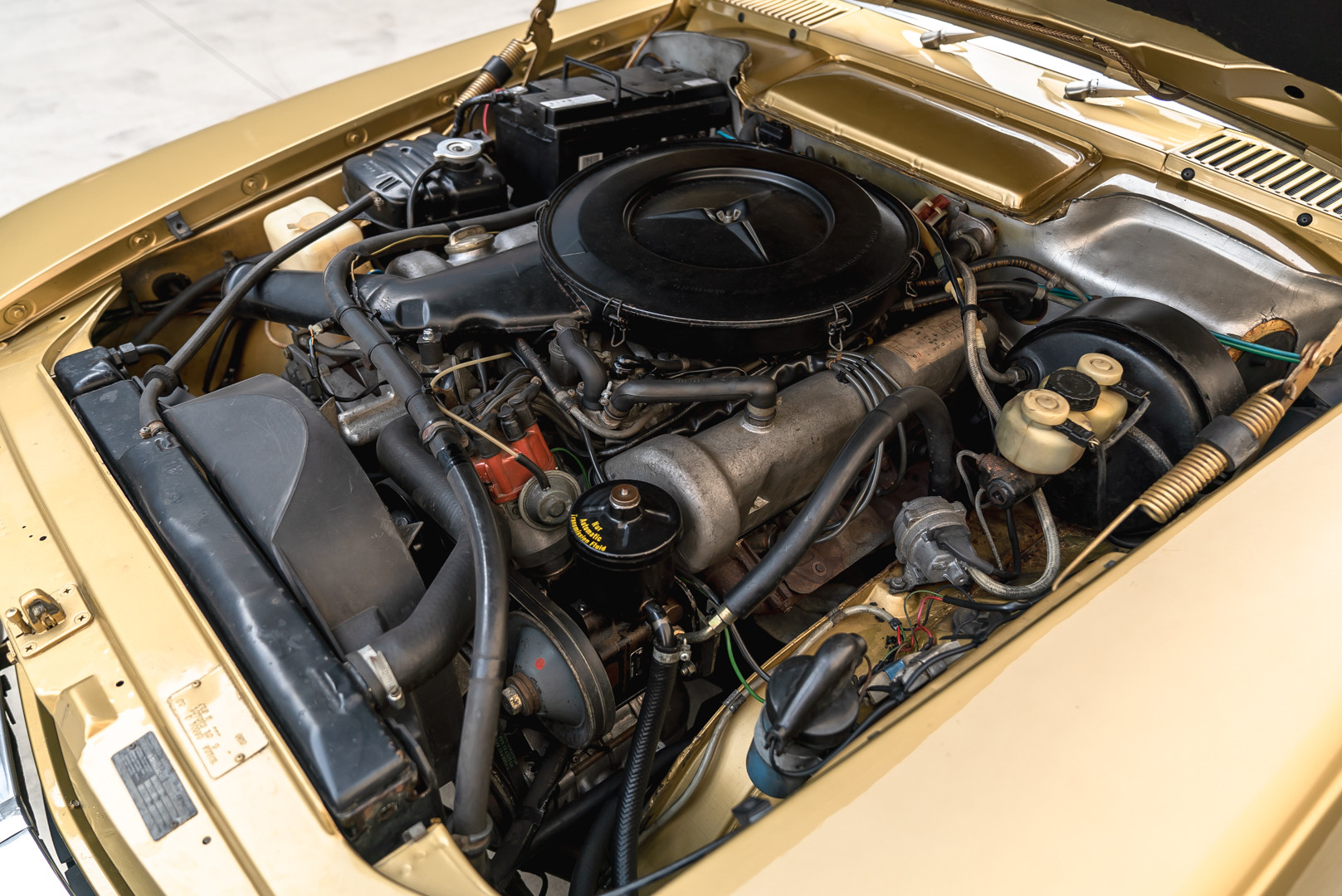 1972 Mercedes-Benz 350 SLC 39