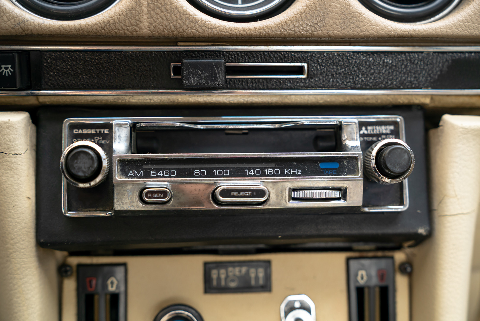 1972 Mercedes-Benz 350 SLC 34