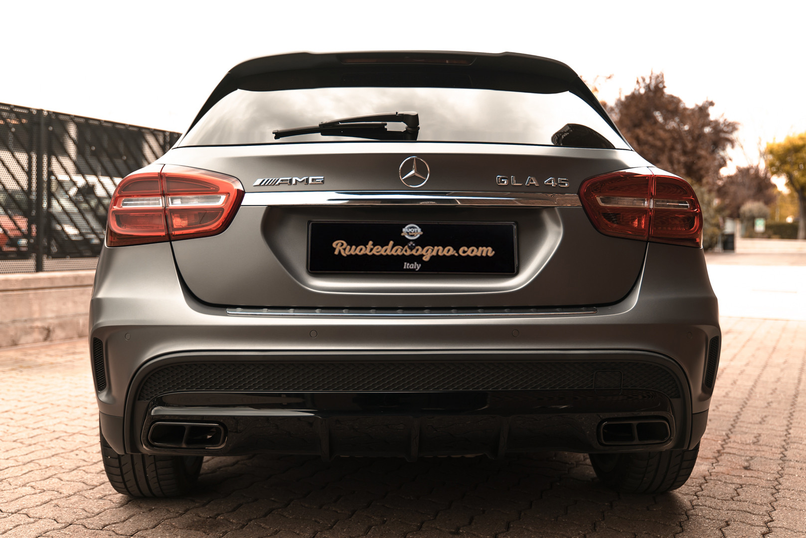 2015 Mercedes-Benz GLA AMG 45 6