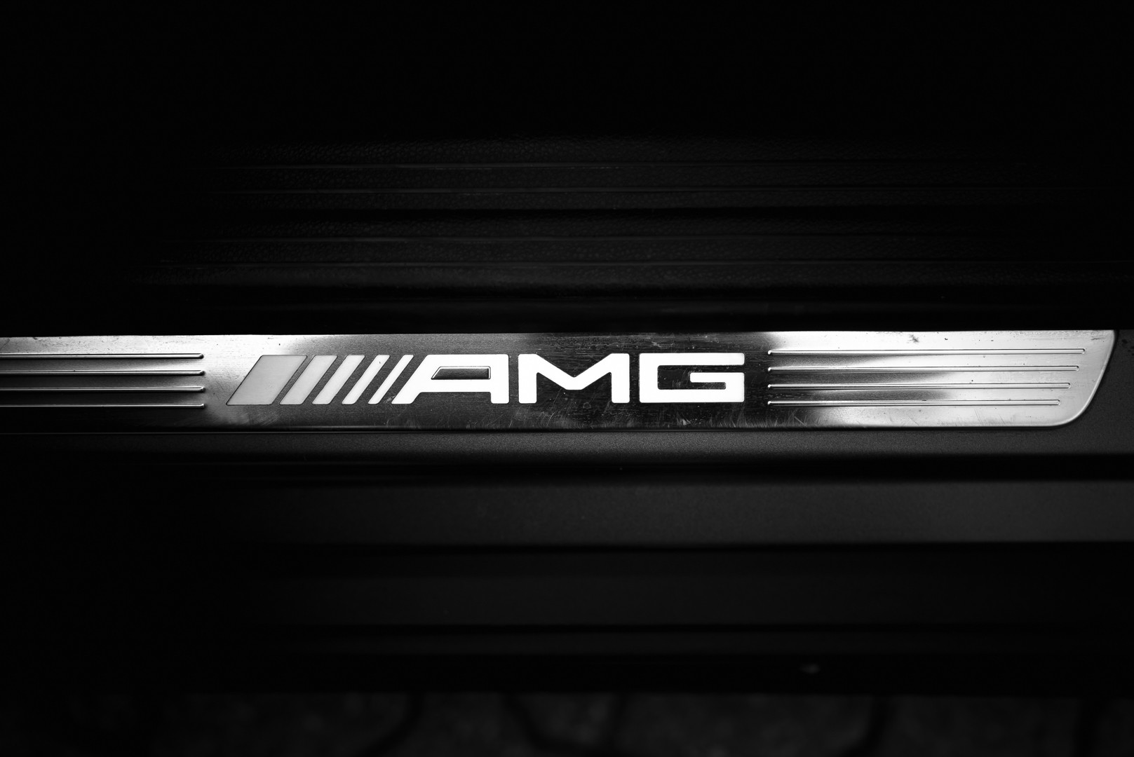 2015 Mercedes-Benz GLA AMG 45 25