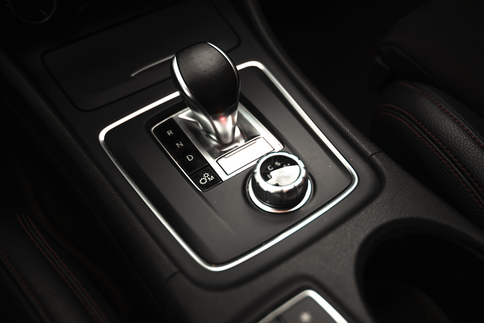2015 Mercedes-Benz GLA AMG 45 27