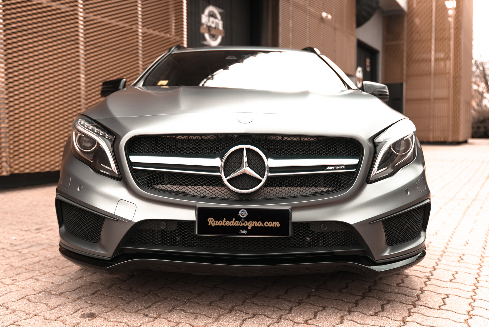 2015 Mercedes-Benz GLA AMG 45 1