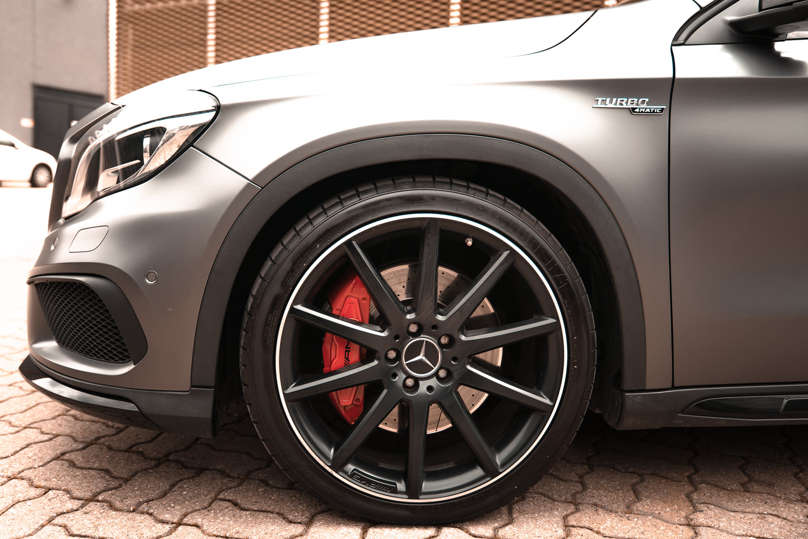2015 Mercedes-Benz GLA AMG 45 12