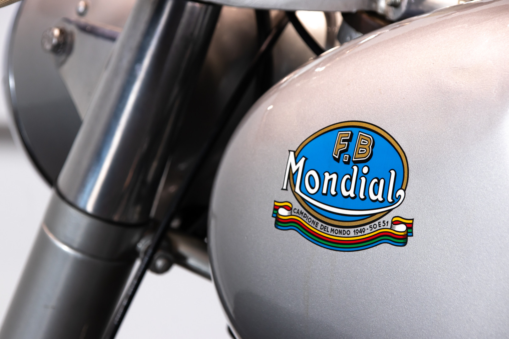 1956 MONDIAL 200 20