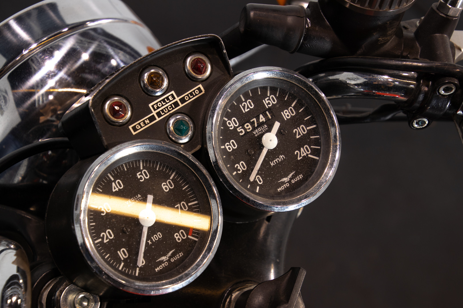 1975 Moto Guzzi VK V7 Sport 8