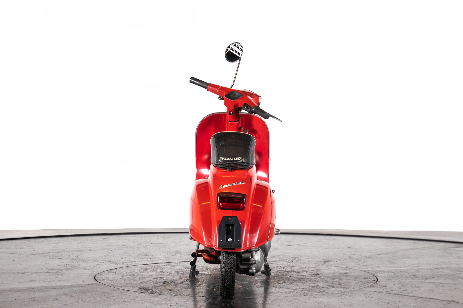 1972 Piaggio Vespa 50 Special 3M 7