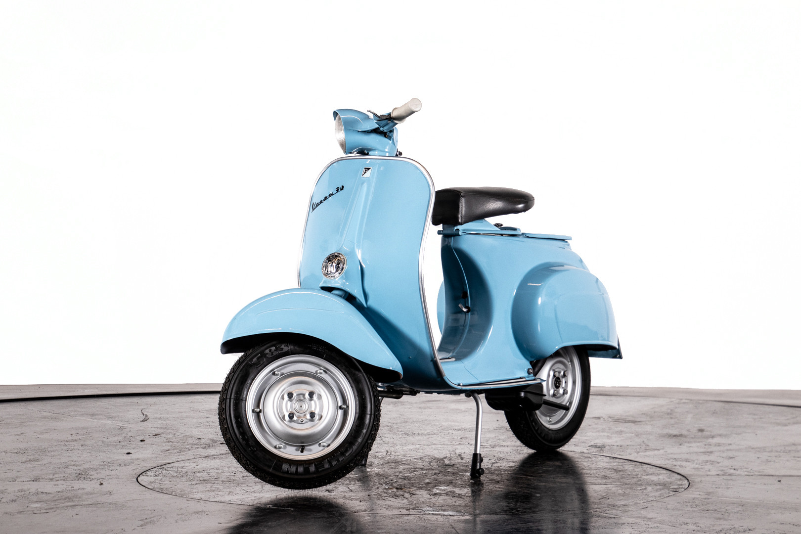 1965 Piaggio Vespa V 90 S 0