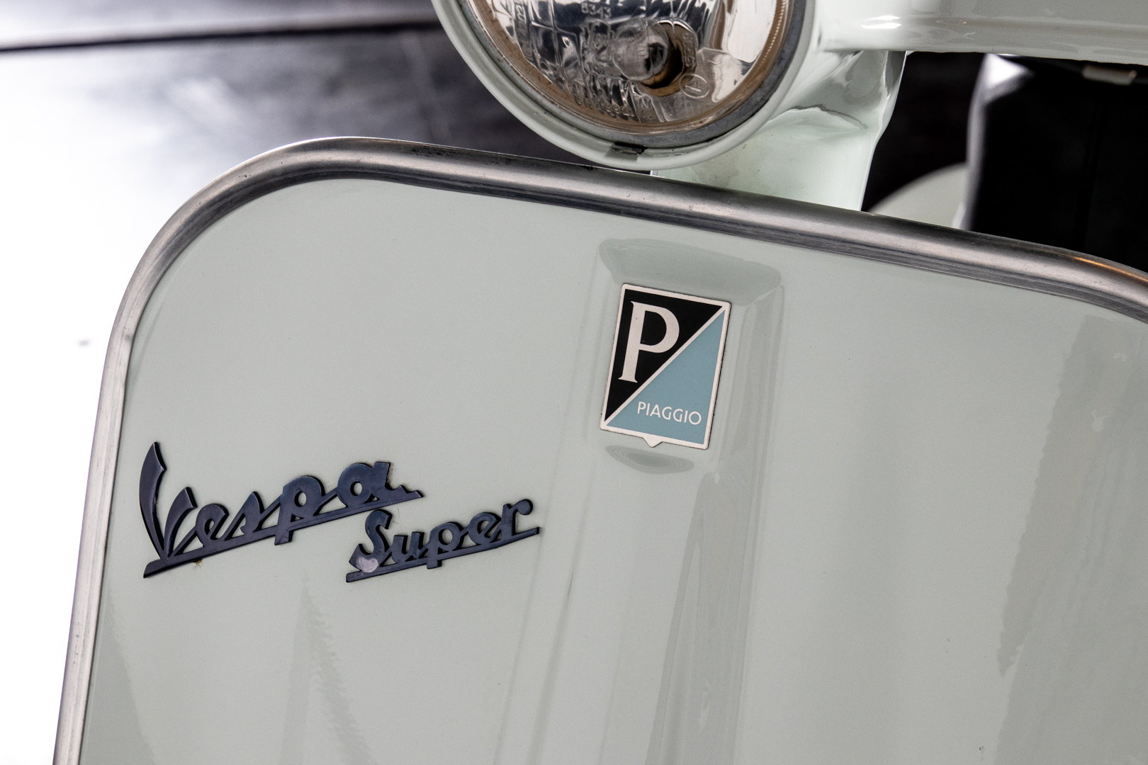 1966 Piaggio Vespa 125 Super VNC1T 14
