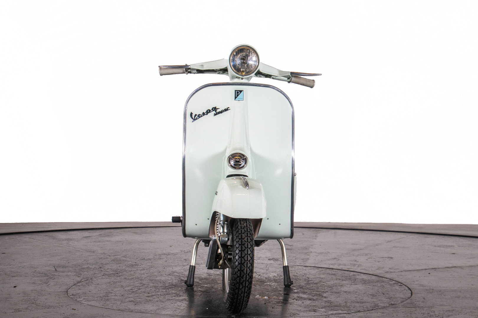 1966 Piaggio Vespa 125 Super VNC1T 2