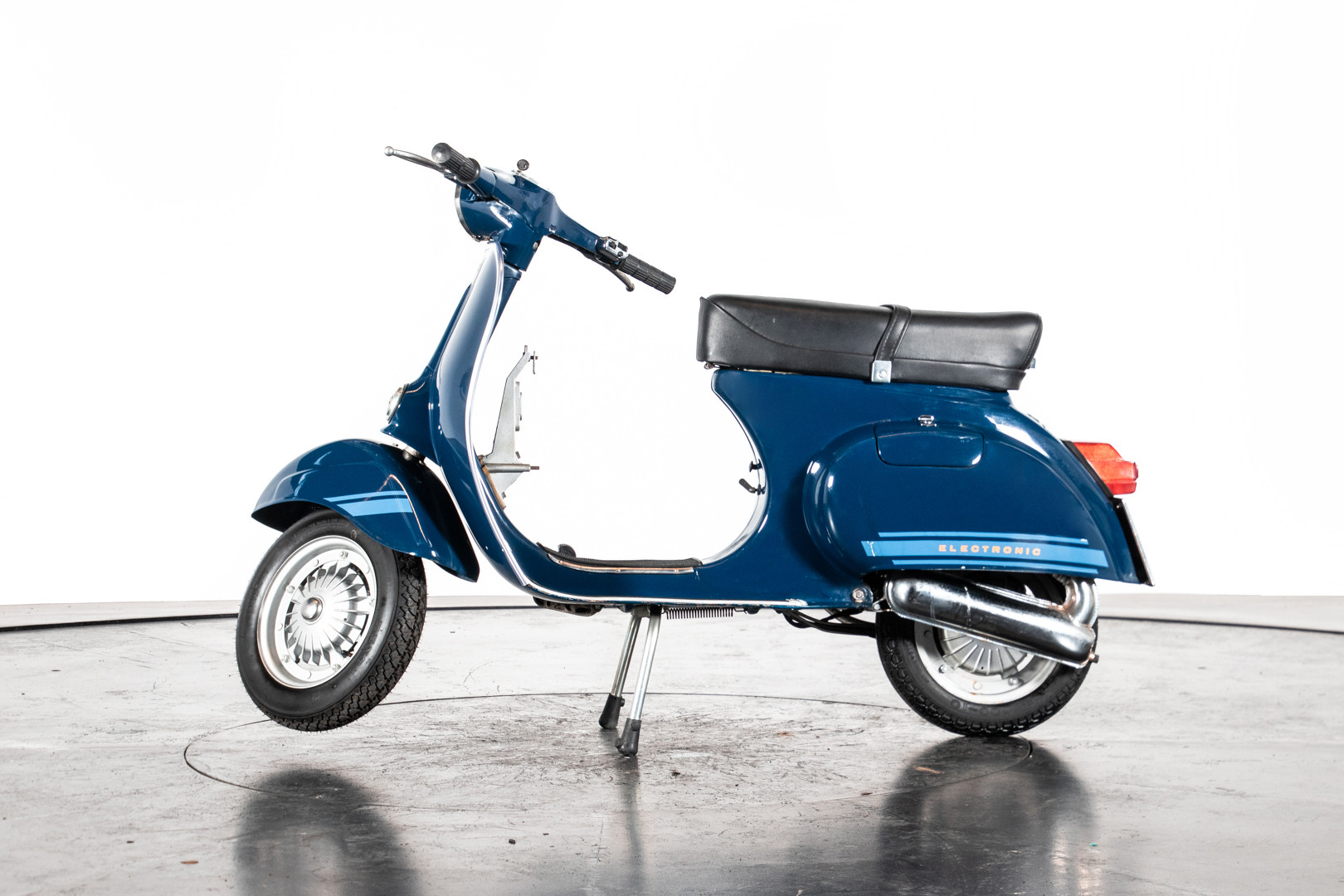1981 Piaggio Vespa ET3 125 Primavera - Motorky - Ruote da Sogno