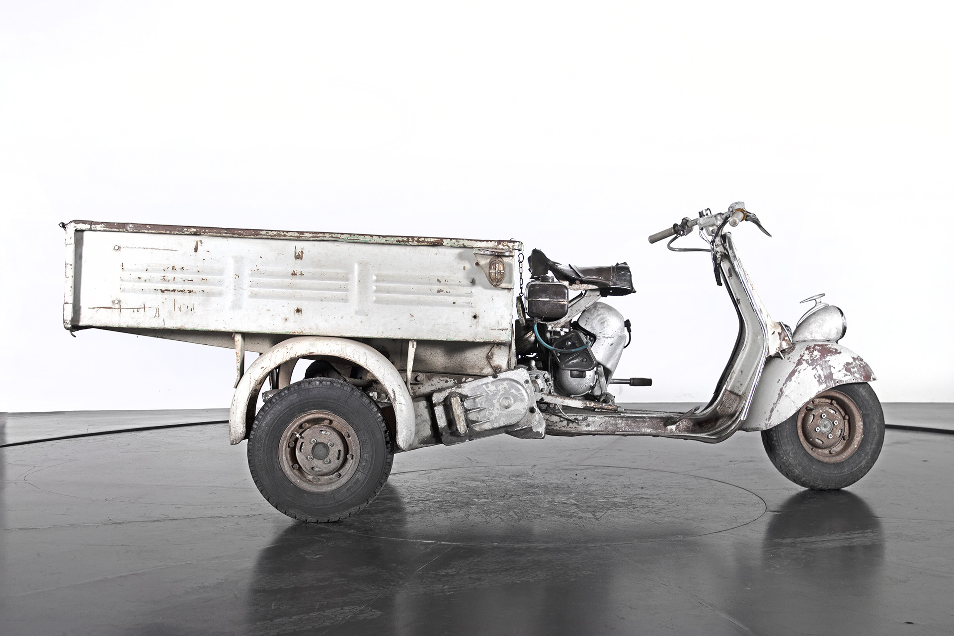 1954 PIAGGIO APE FARO BASSO 0