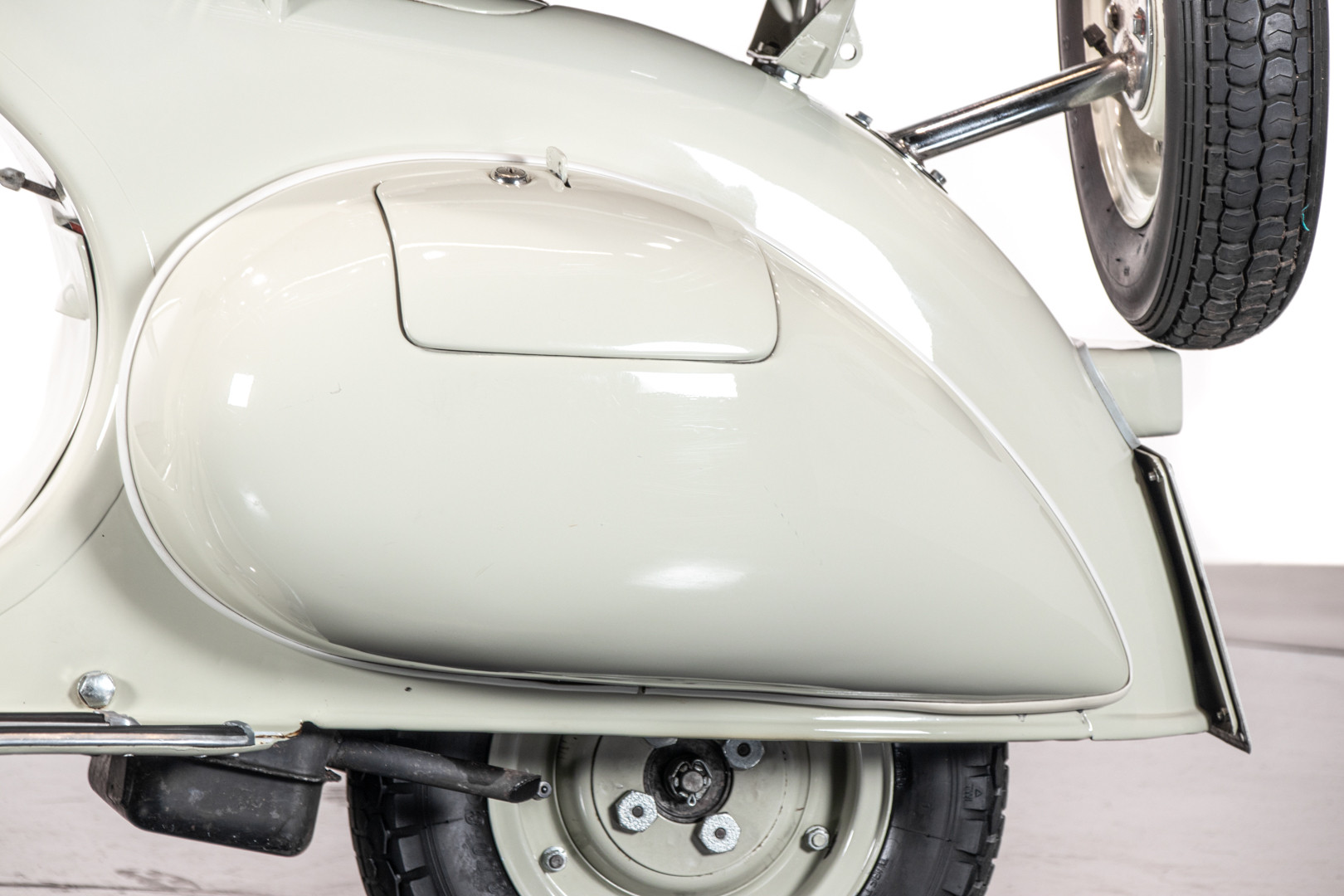 1954 Piaggio Vespa 125 Mod. 53 10
