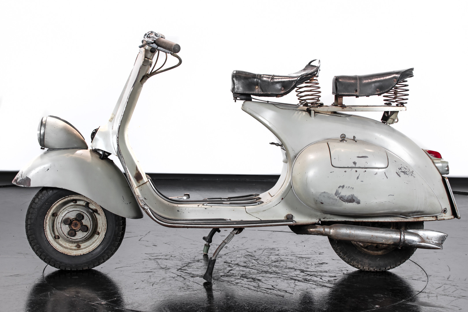 1953 Piaggio Vespa VM1 125 0