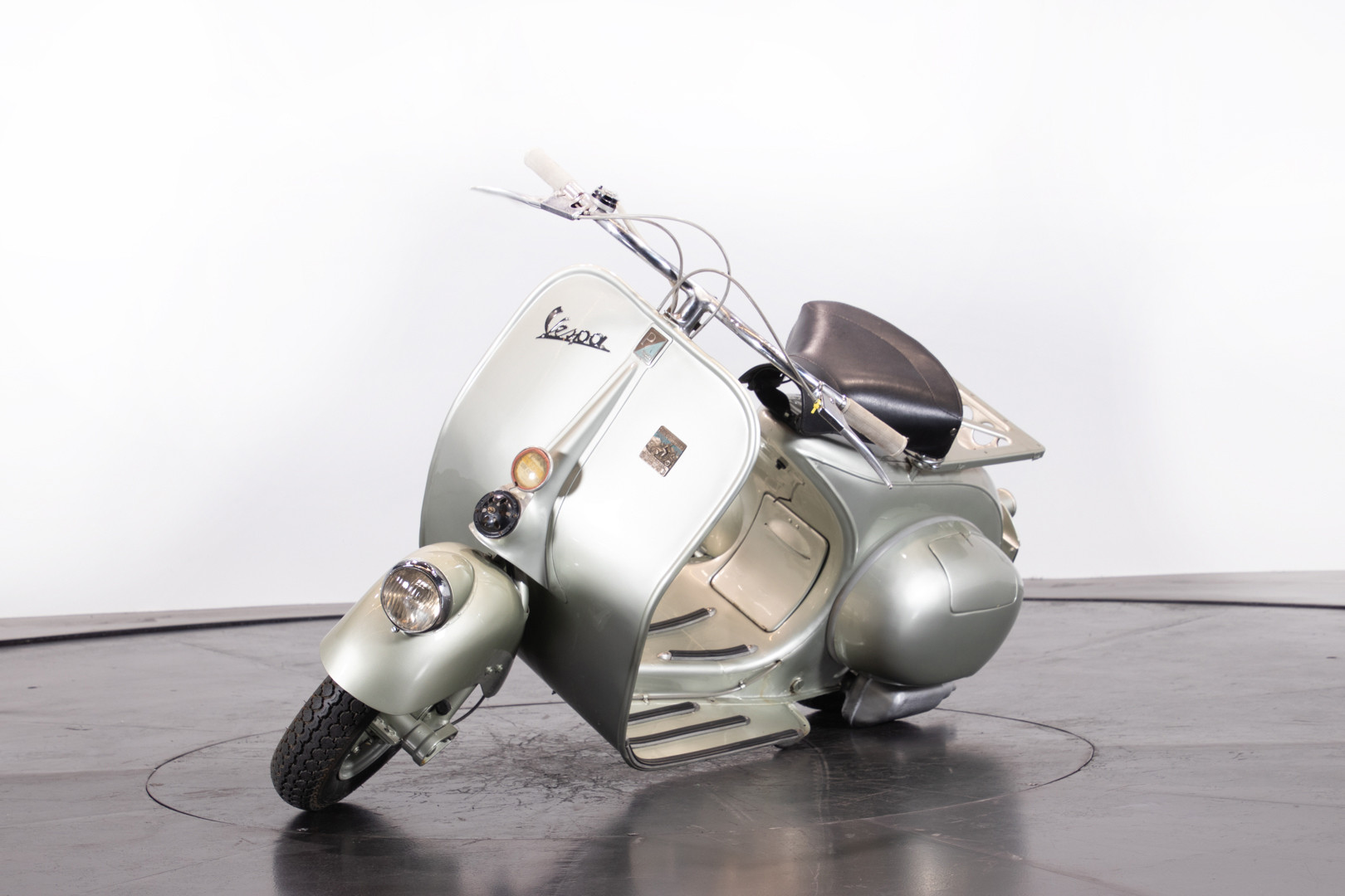 1950 Piaggio Vespa 98 7