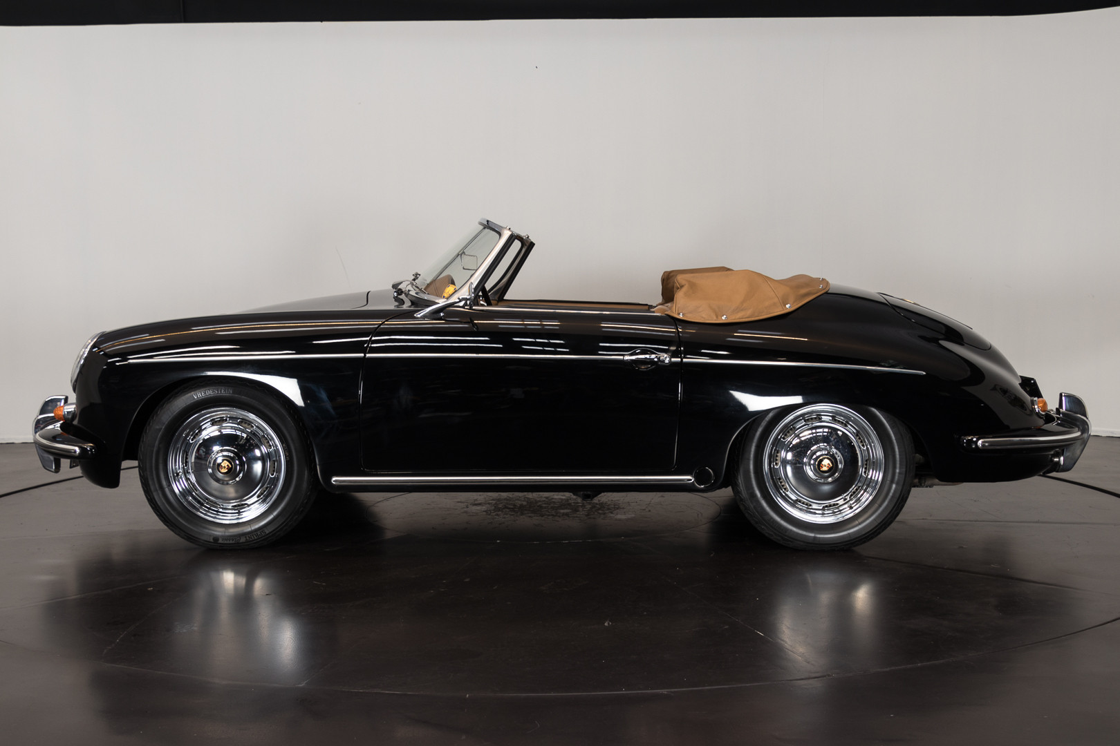 1960 Porsche 356 B (T5) Roadster 8