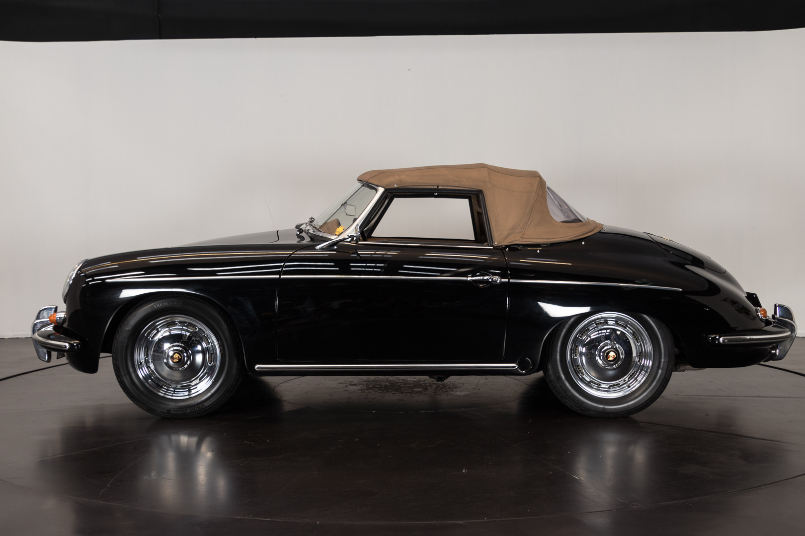 1960 Porsche 356 B (T5) Roadster 7