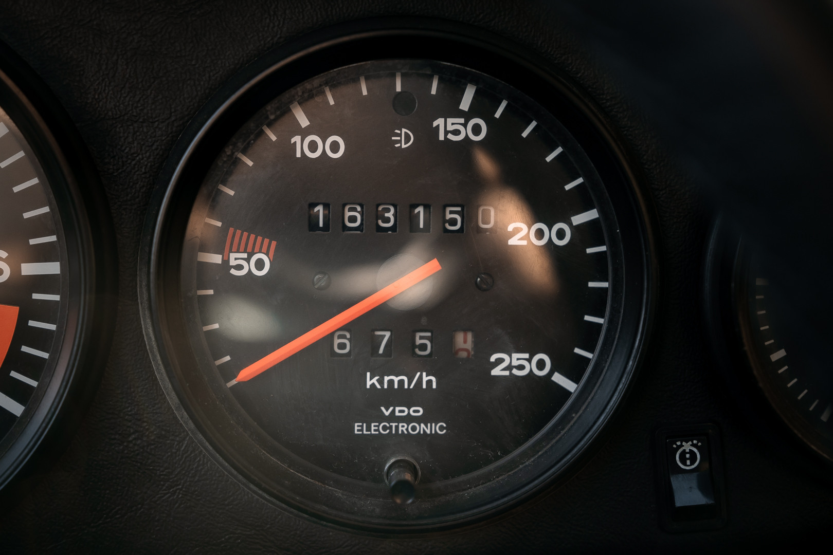 1977 Porsche 911 SC 33