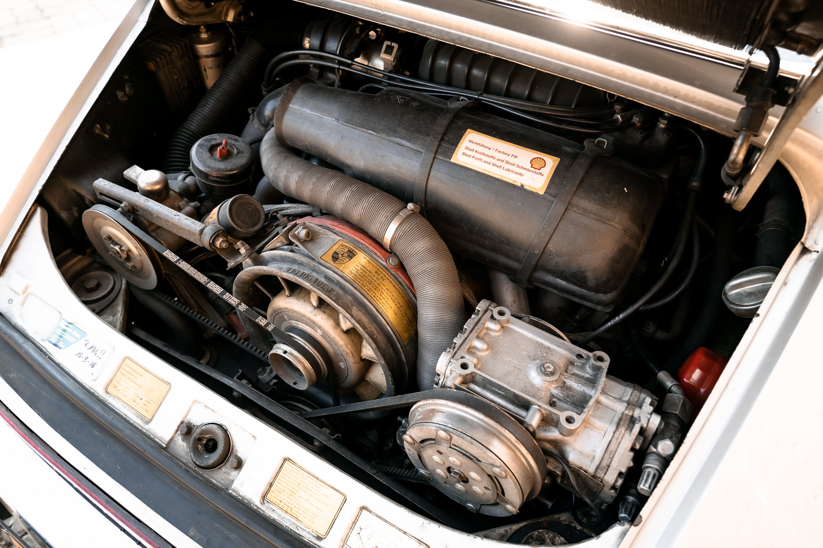 1977 Porsche 911 SC 42