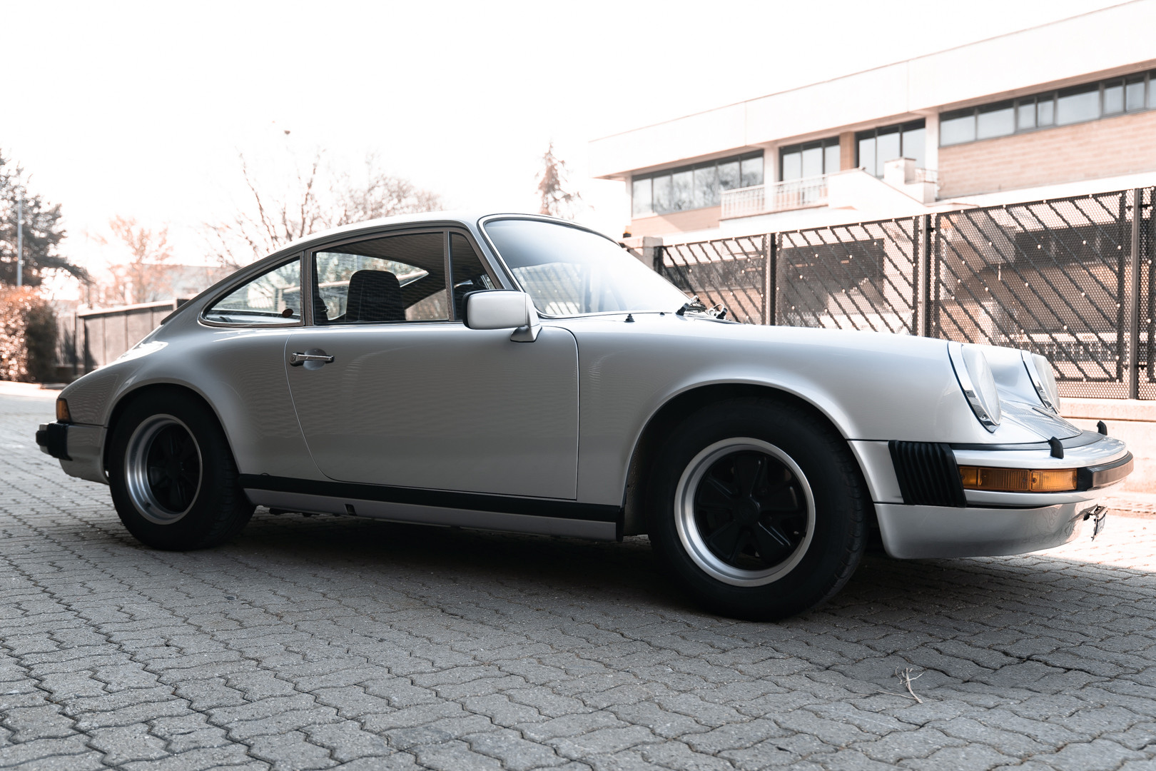 1977 Porsche 911 SC 2