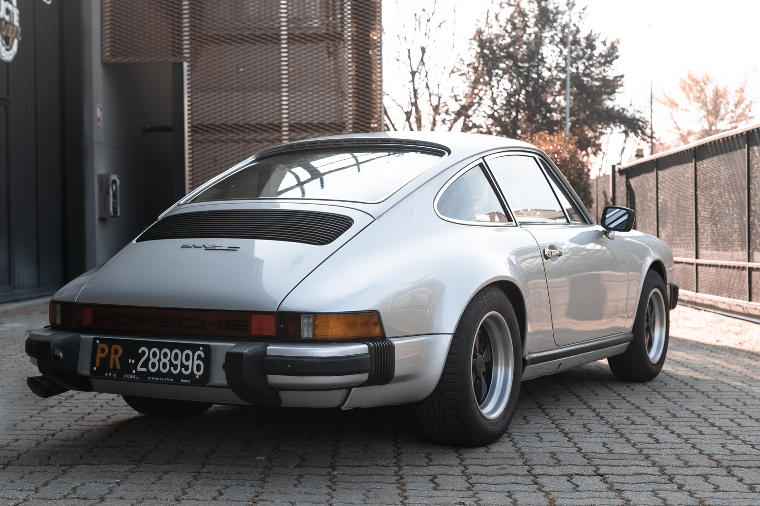 1977 Porsche 911 SC 3