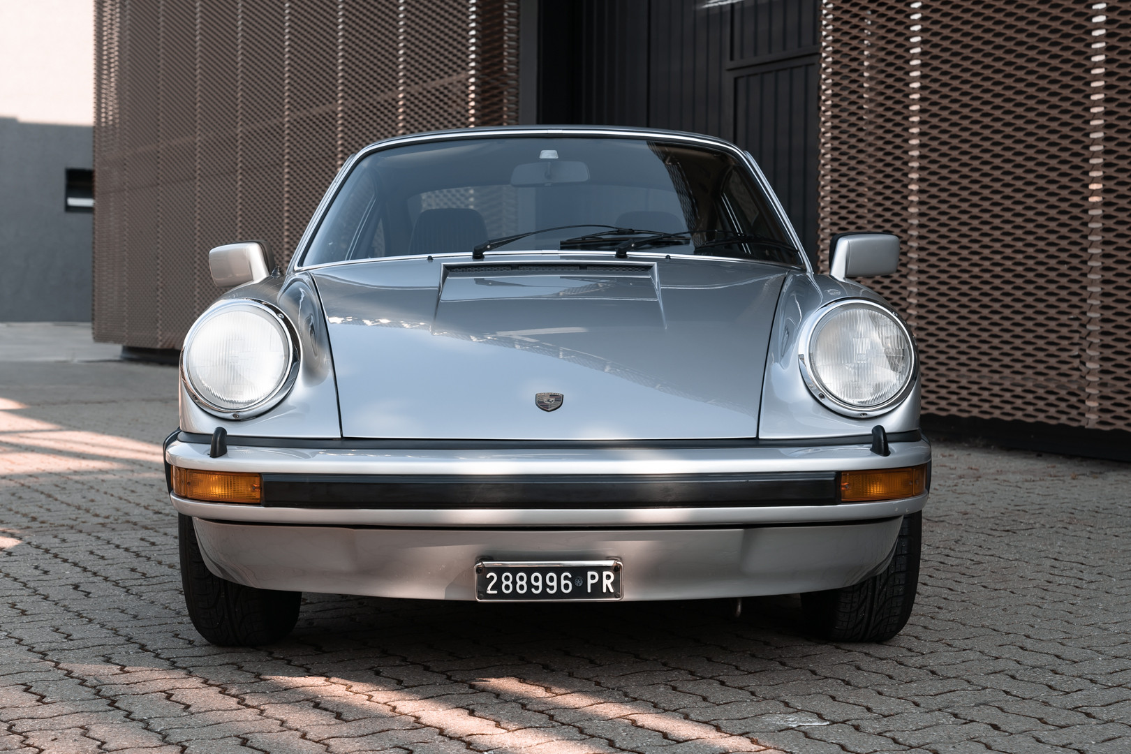 1977 Porsche 911 SC 8