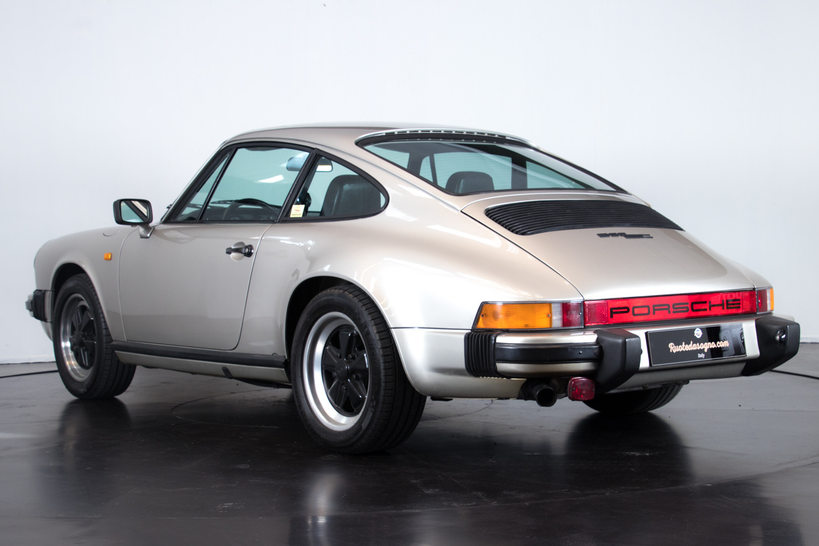 1981 Porsche 911 SC 3