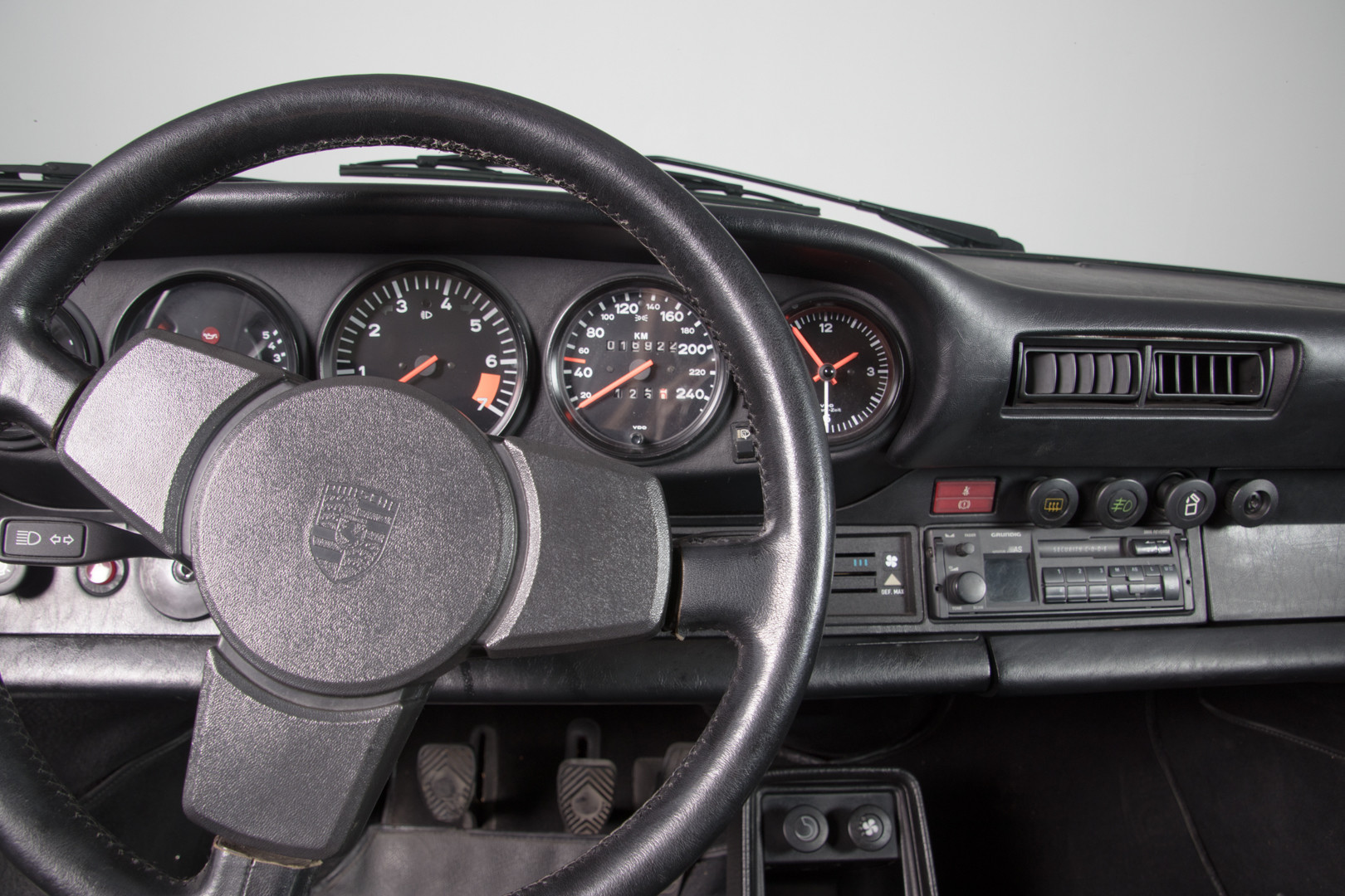 1981 Porsche 911 SC 15