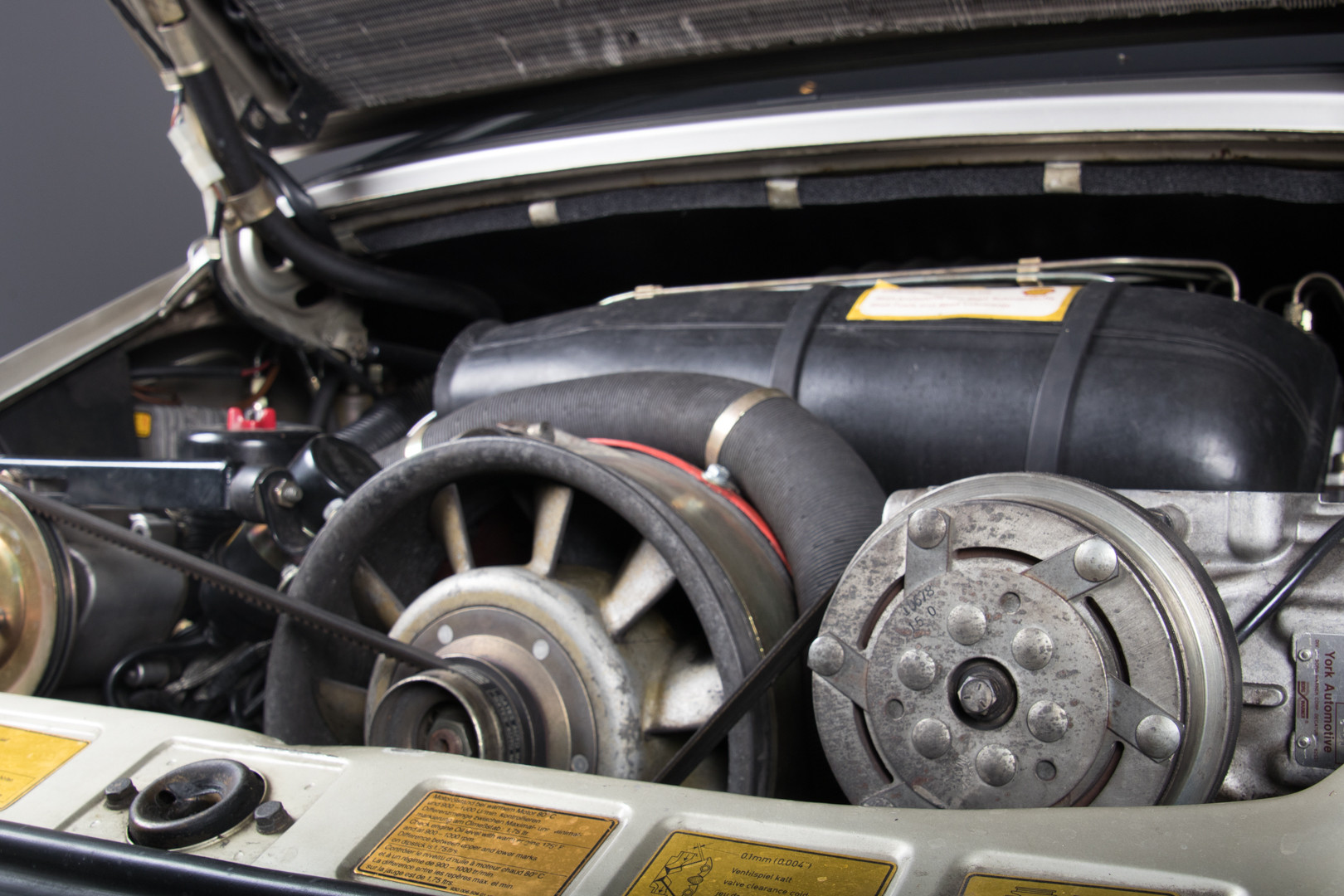 1981 Porsche 911 SC 24