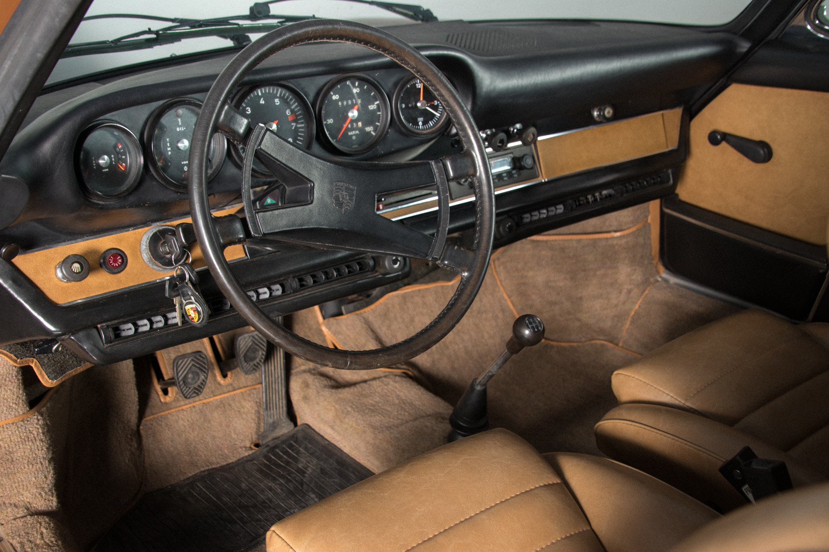 1972 Porsche 911T - 2.4 Targa 17