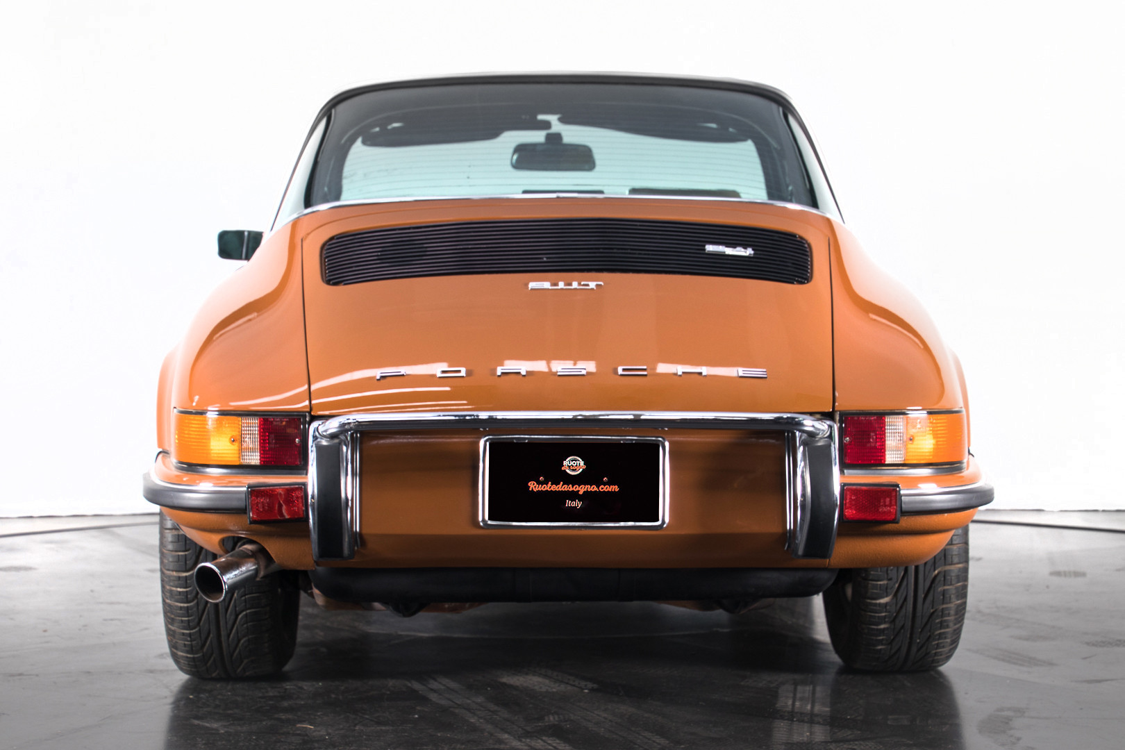 1972 Porsche 911T - 2.4 Targa 3