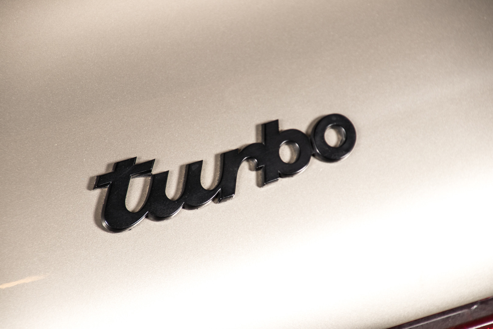 1985 Porsche 930 Turbo 13