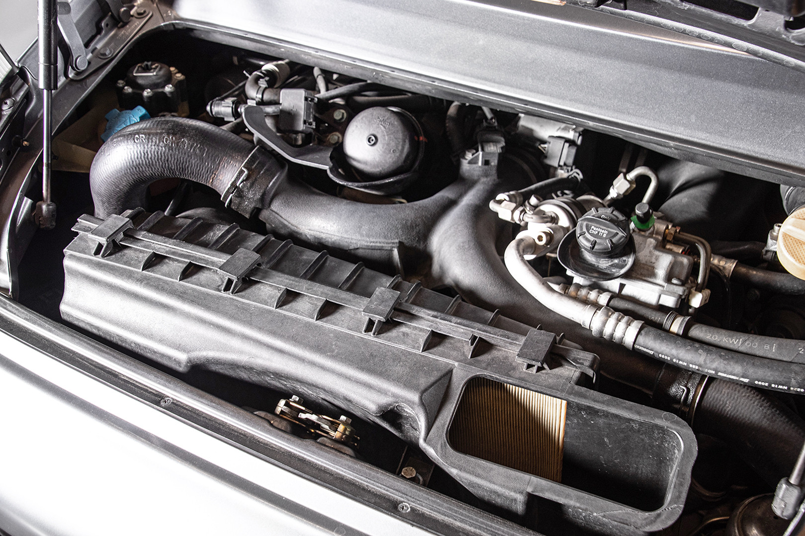 2000 Porsche 996 Turbo 19