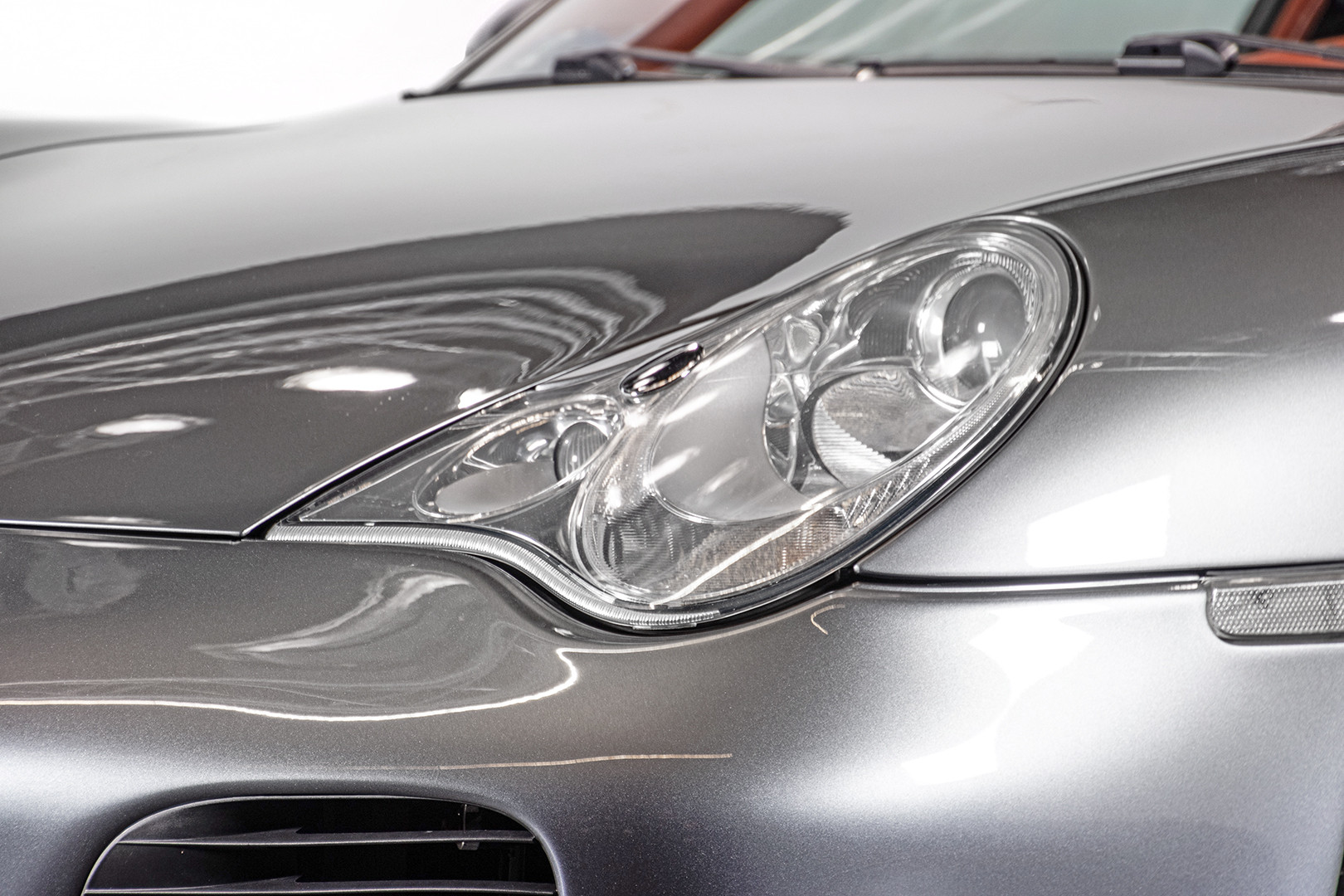 2000 Porsche 996 Turbo 11