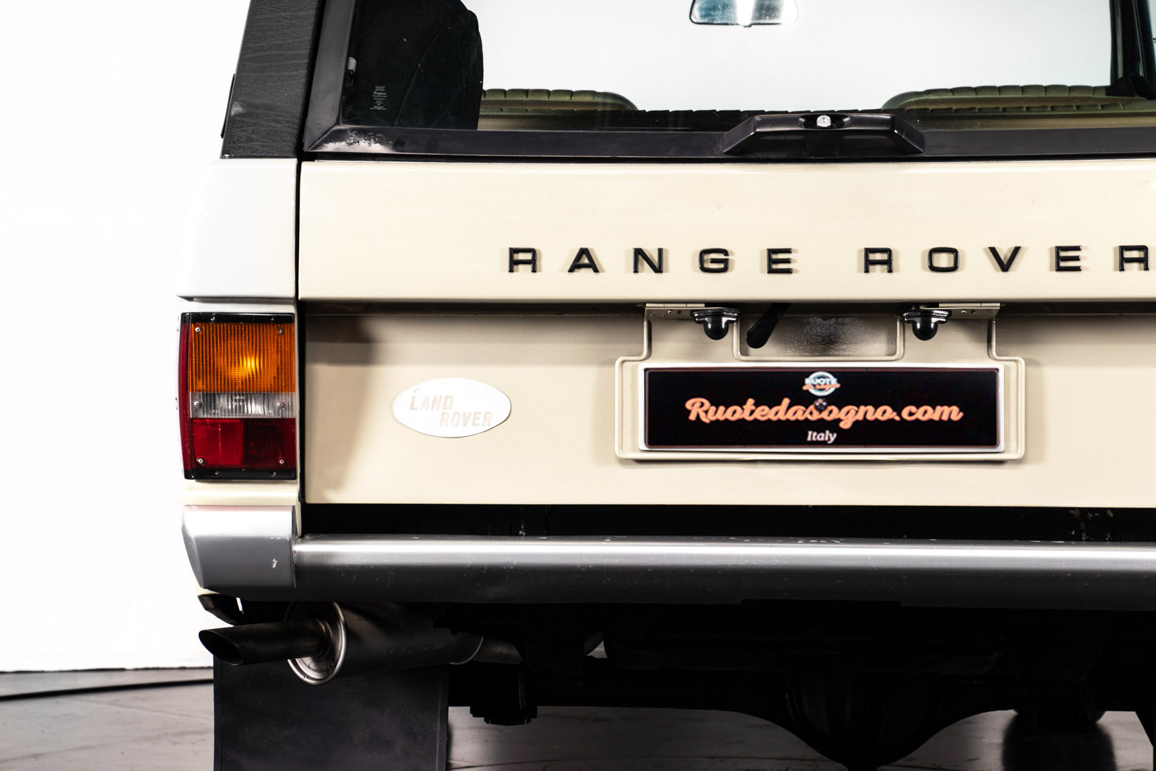 1976 RANGE ROVER 9